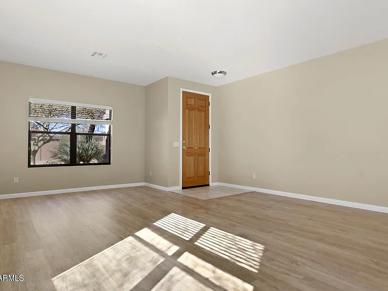 9303 E Whitewing Dr — Photo 5