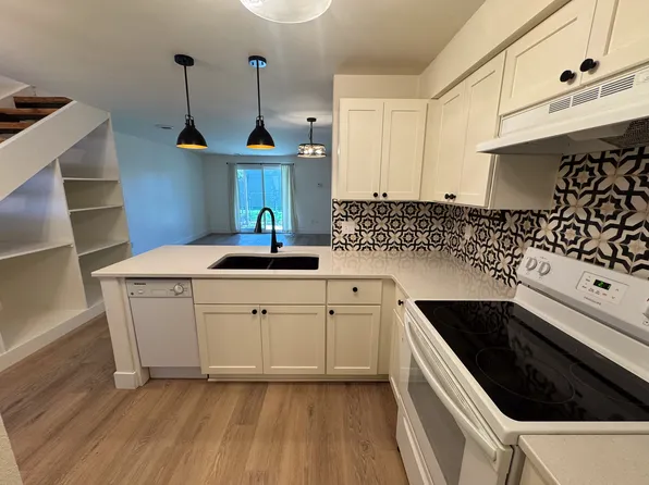 344 N Eagle Glen Ln #Townhouse, Eagle, ID 83616