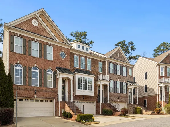 8713 Macedonia Lake Dr, Cary, NC 27518