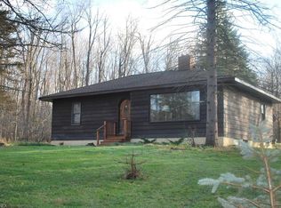 8589 Wilson Mills Rd, Chesterland, OH 44026