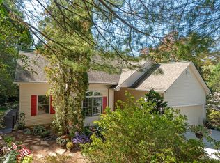 34 Wintergreen Dr, Brevard, NC 28712