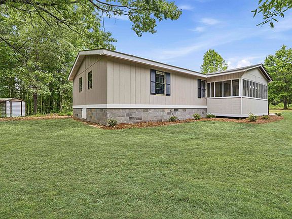 3rd image of 362 Old Macon Rd