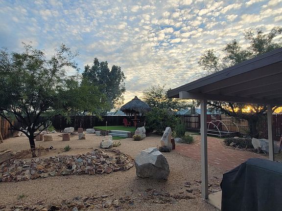 3rd image of 4001 W Treece Way