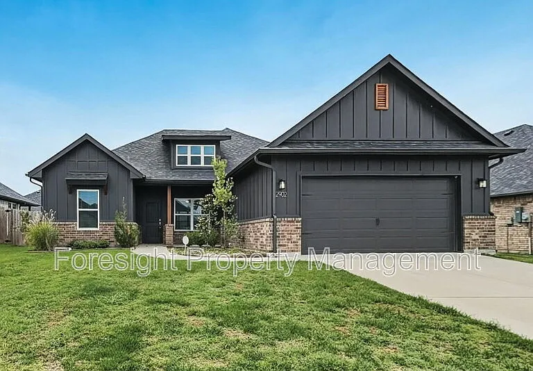 2902 Orchid Dr — Photo 1