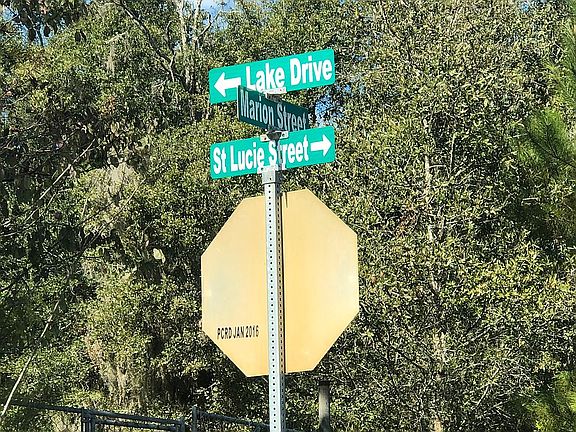 4th image of 124 St Lucie St