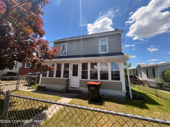 1172 Ferris Ave, Berwick, PA 18603
