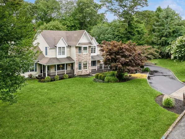 18 Josephine Boulevard, Shoreham, NY 11786