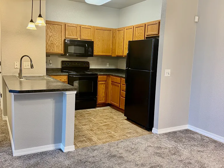 2133 Krisron Rd #B-207 — Photo 19