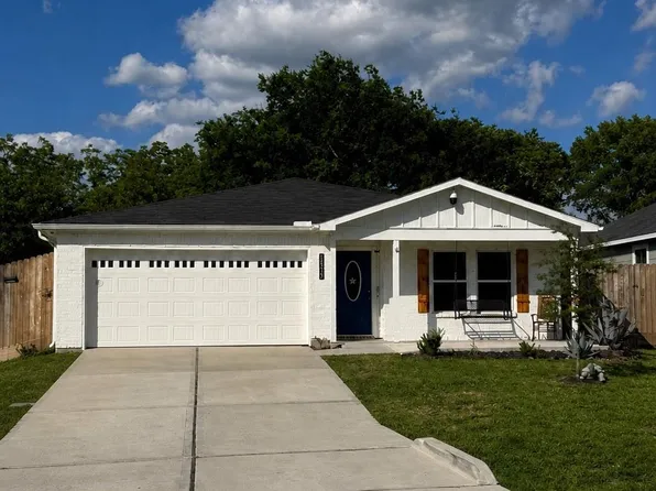 14129 Harlequin Dr, Willis, TX 77318