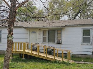 211 S Shawnee Ave, Dewey, OK 74029