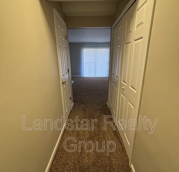 3221 Kemmons Dr #2 — Photo 2
