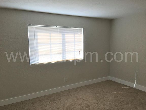 5th image of 13700 NE 6th Ave APT 107