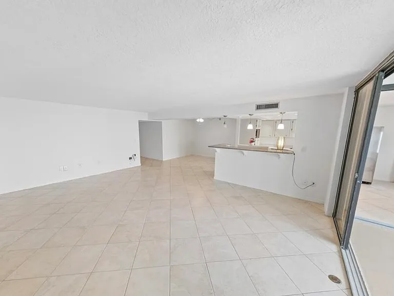 3003 S Atlantic Ave #17B4 — Photo 10