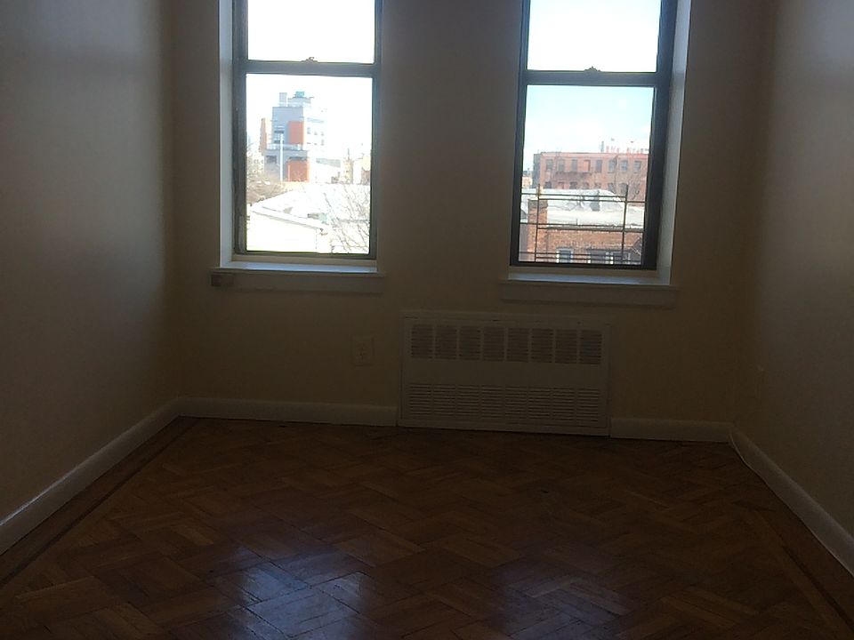 2nd image of 415 Grand St APT 3