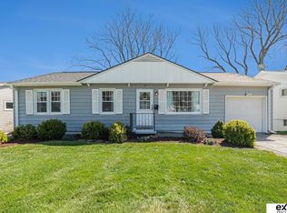 4933 S 77th Ave, Ralston, NE 68127