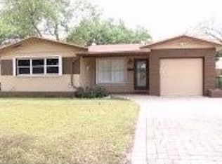 6848 SW 12th St, Pembroke Pines, FL 33023