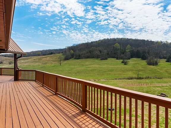 50th image of 2063 Kennedy Creek Rd