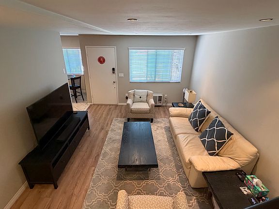 4th image of 9575 Easter Way APT 6