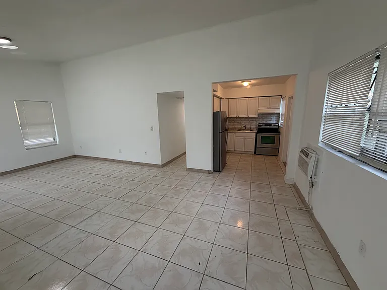 1298 NE 109th St #1298 — Photo 16