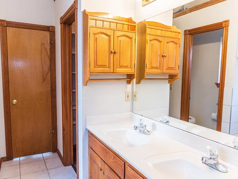 716 Azalea Hill Dr — Photo 15