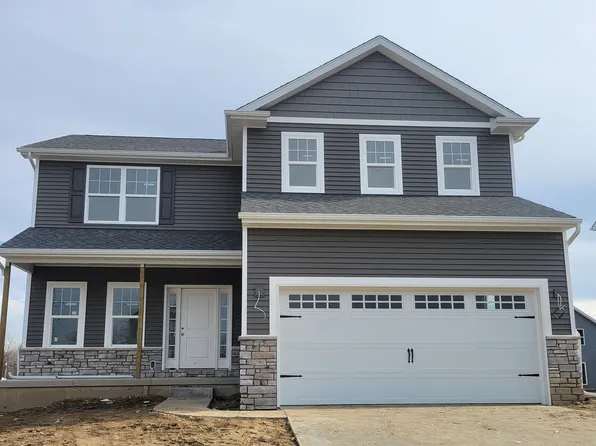 6180 Summerbrooke Cir, Fowlerville, MI 48836