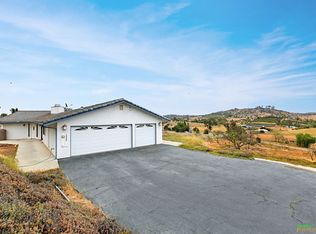 10332 Lal Bagh Ln, Escondido, CA 92026