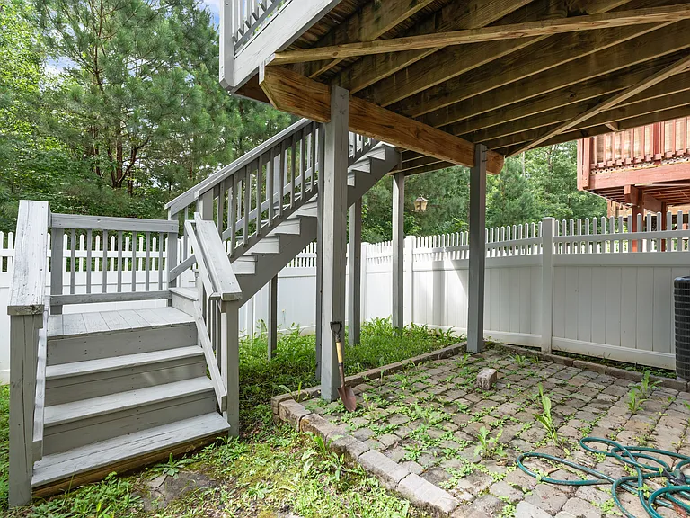 18376 Democracy Ave — Photo 16