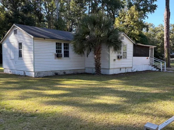 1405 Rosedale Ave, Waycross, GA 31501