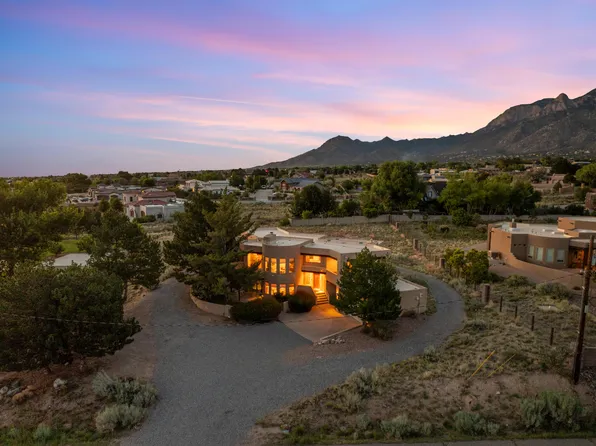 12001 Del Rey Ave NE, Albuquerque, NM 87122