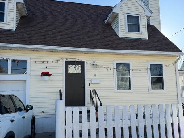 11 Ritter St, Nashua, NH 03060