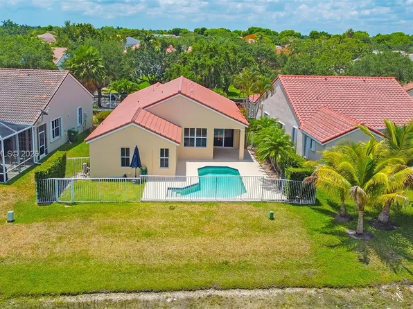 873 Sand Creek Cir, Weston, FL 33327
