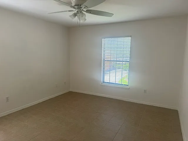 1001 Via Capri Ln #201 — Photo 18