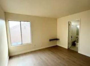 37727 Harvey St #2, Palmdale, CA 93550