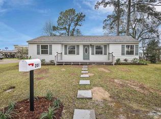 201 Oak Park Dr, Pearl, MS 39208