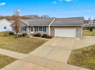 2230 Doris Rd, Reedsburg, WI 53959