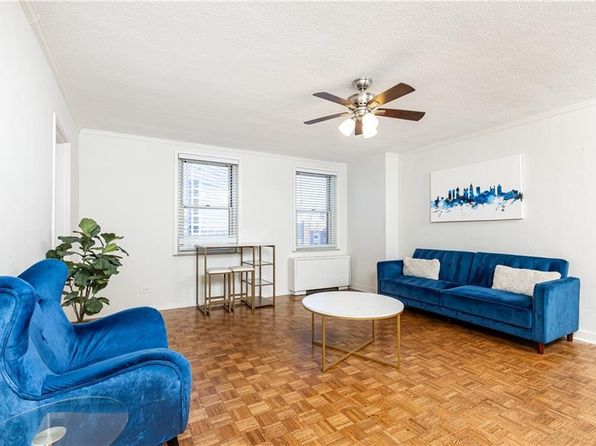 atlanta-georgia-448734549 picture