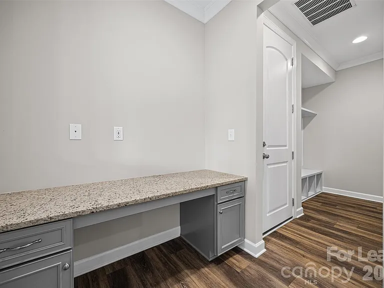 414 Sandbar Point — Photo 16