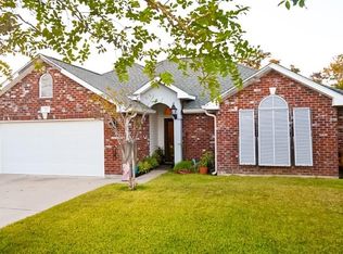 52 Ridgewood Dr, La Place, LA 70068