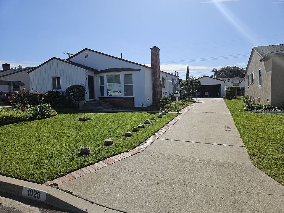 1st image of 1028 E Charlinda St
