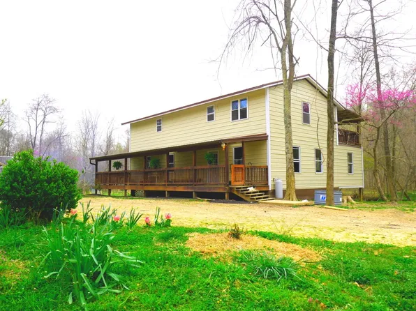 1208 Little Spring Creek Rd, Linden, TN 37096