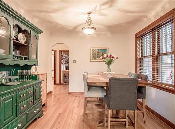 5th image of 4072 Loughborough Ave