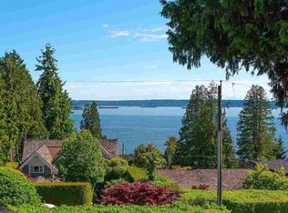 2623 Lawson Ave, West Vancouver, BC V7V 2G3