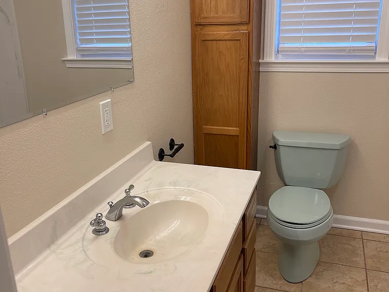1126 Bathroom