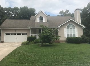9822 Autumn Glen Dr, Soddy Daisy, TN 37379