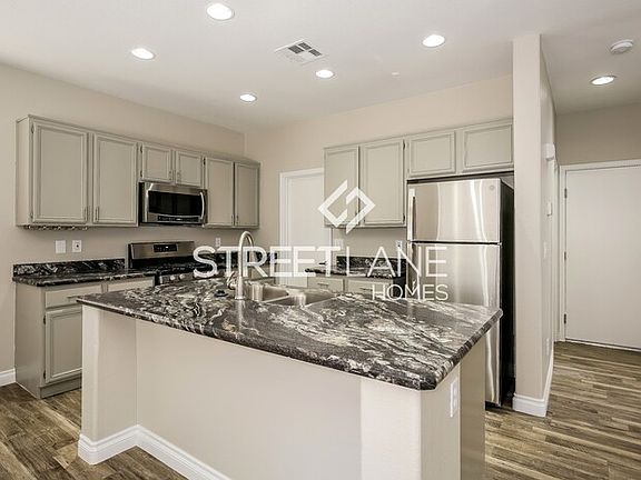 5th image of 6735 Maple Mesa St