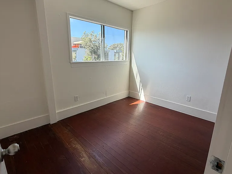 20 Brooks Ave #301 — Photo 6