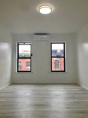 Rented by Jade Stone Real Estate Consulting | media 25