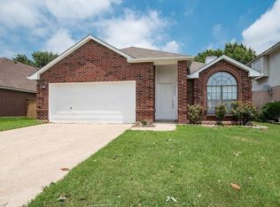 9085 Stillwater Trl, Fort Worth, TX 76118