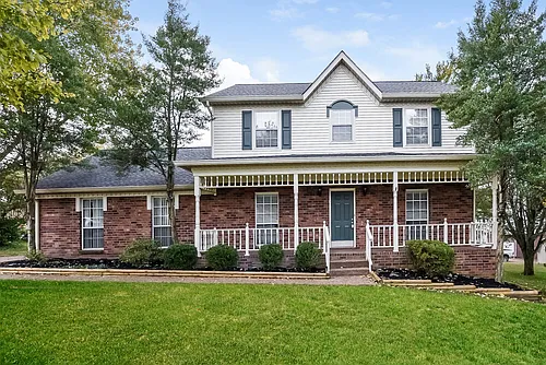 5105 Roxborough Dr Photo 1