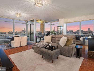 901 N Penn St UNIT P1102, Philadelphia, PA, 19123